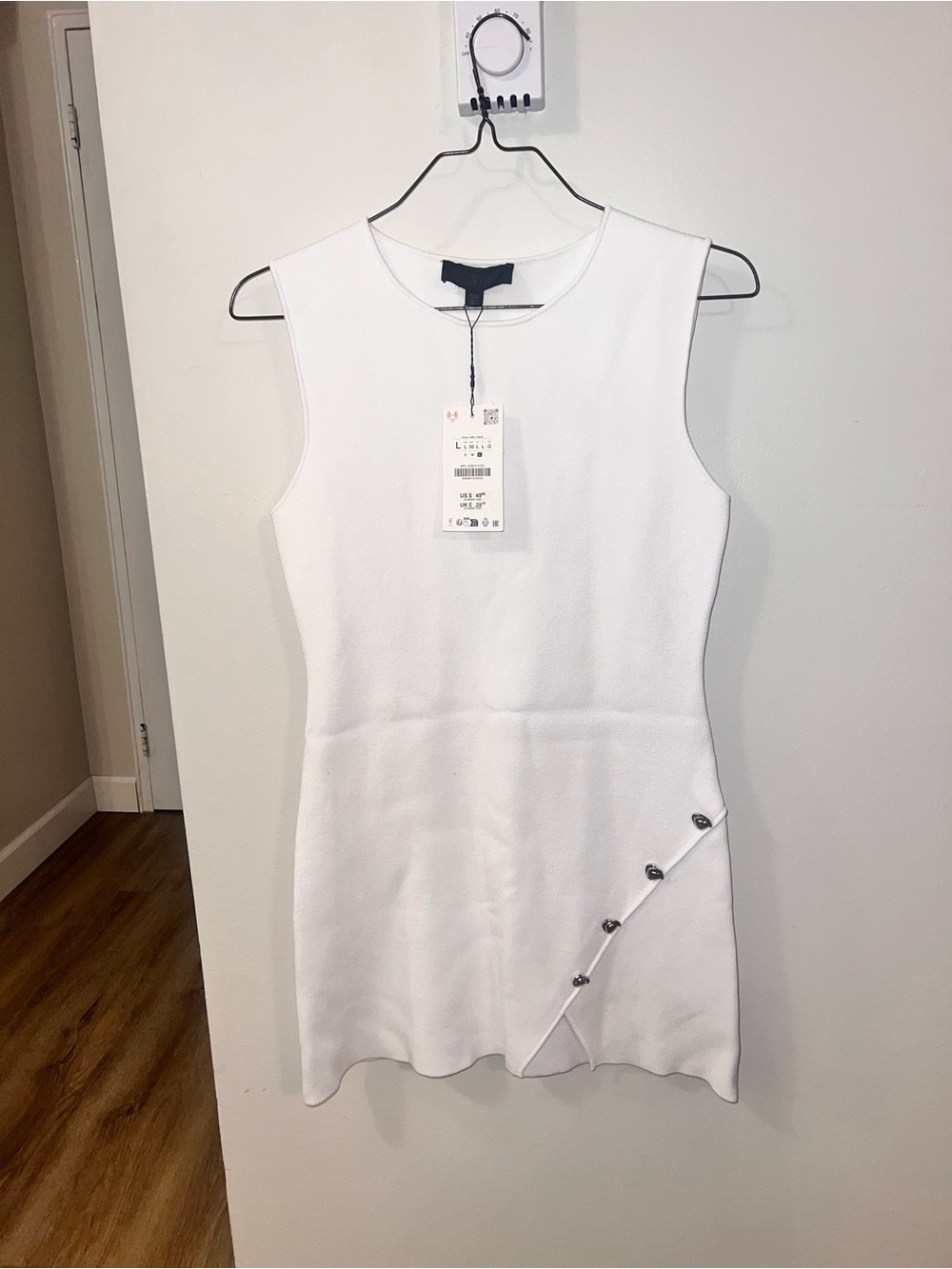 Zara White Sleeveless Shift Dress with Diagonal Button Detail